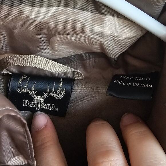 RedHead Camo Zip Up Puffer Jacket Size S - Picture 3 of 3